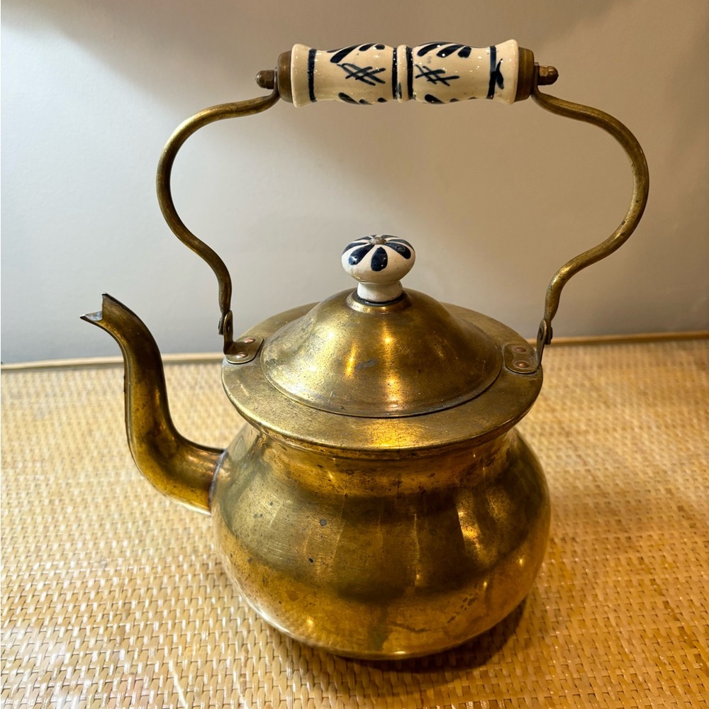 Vintage Holland brass tea kettle with Ceramic Blue & White porcelain handles